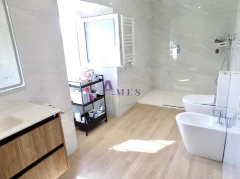 Cuarto de baño planta superior
