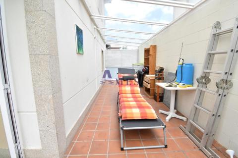 Comedor exterior cubierto