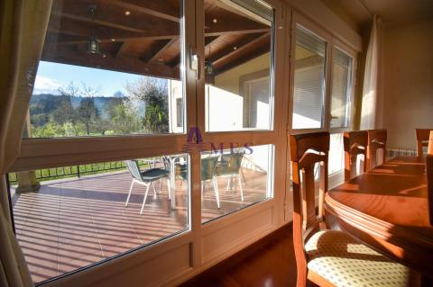 Porche desde salon comedor