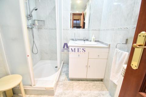 Cuarto de baño suite planta superior