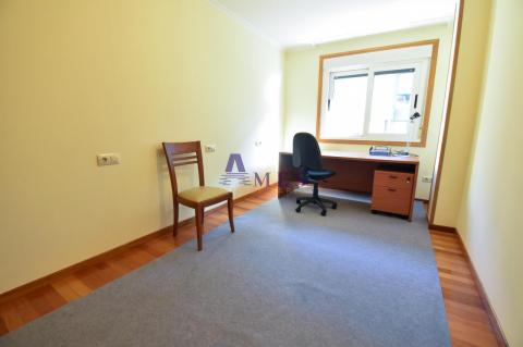 Dormitorio secundario oficina
