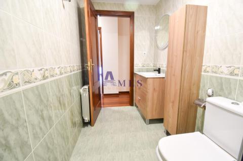 Cuarto de baño completo