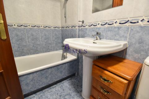 Cuarto de baño completo